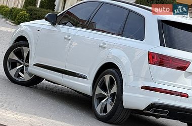 Внедорожник / Кроссовер Audi Q7 2016 в Одессе