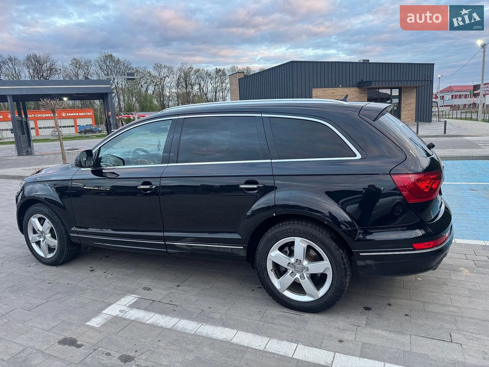 2011 Audi Q7 - мініатюра 8