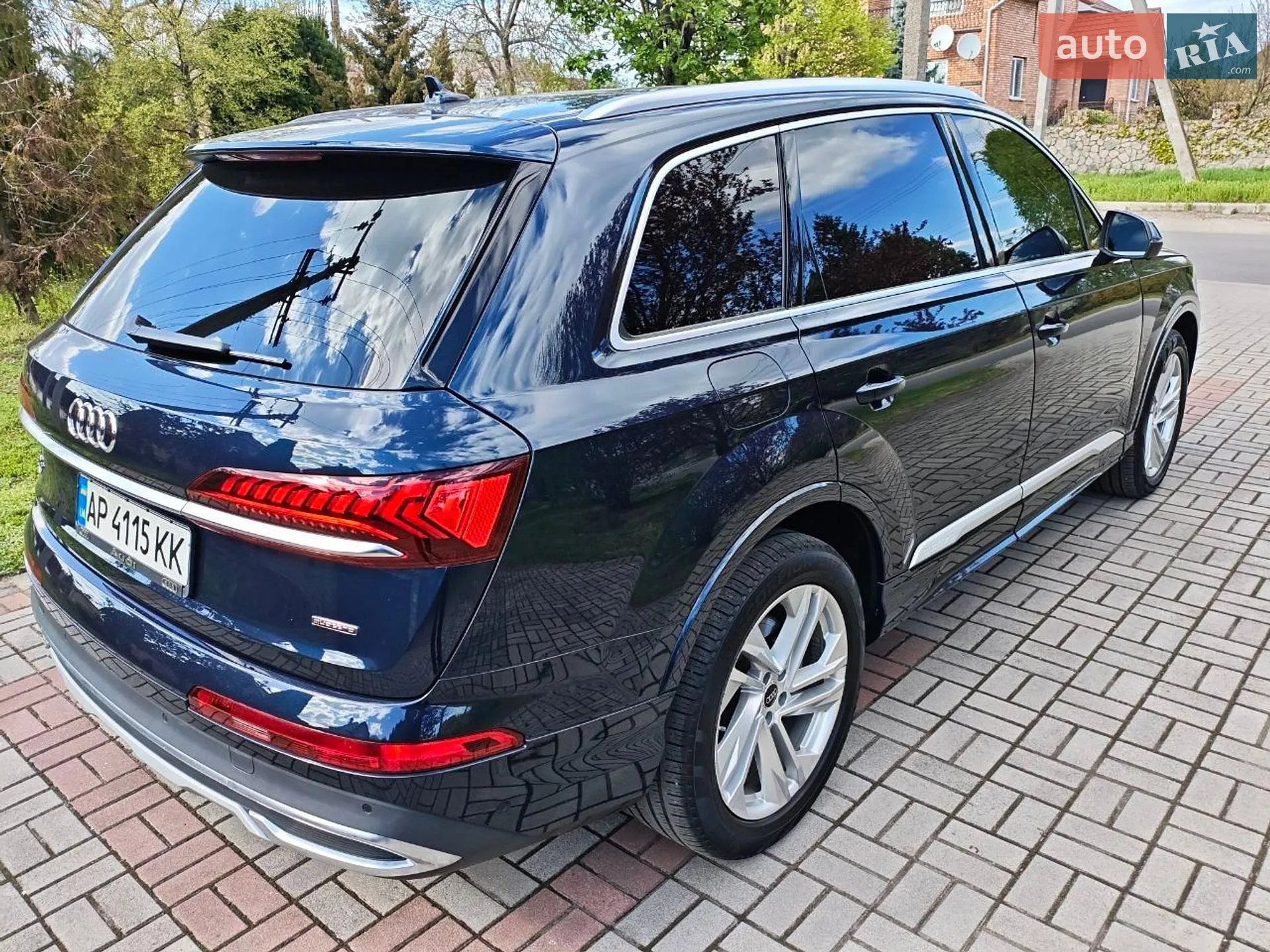 Audi Q7 2023 VIN WA1LXBF79PD014176 фото оголошення 26 з 35