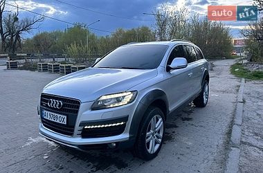 Внедорожник / Кроссовер Audi Q7 2009 в Ирпене