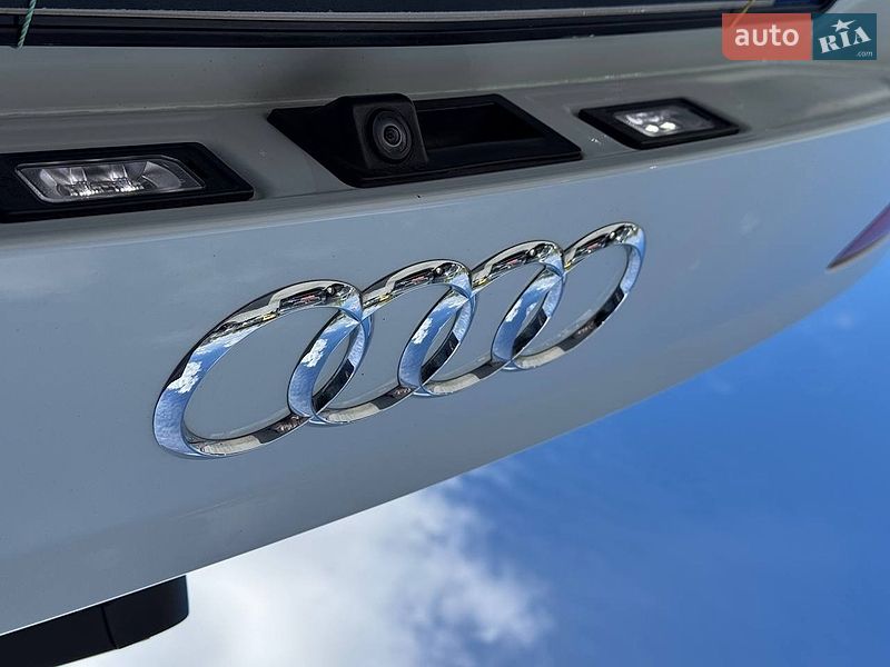 Внедорожник / Кроссовер Audi Q7 2016 в Ровно