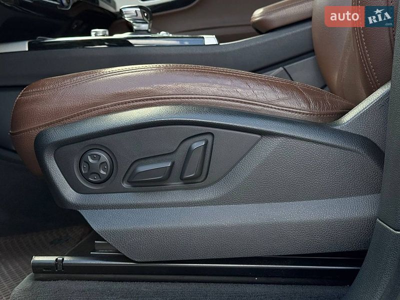 Внедорожник / Кроссовер Audi Q7 2016 в Ровно