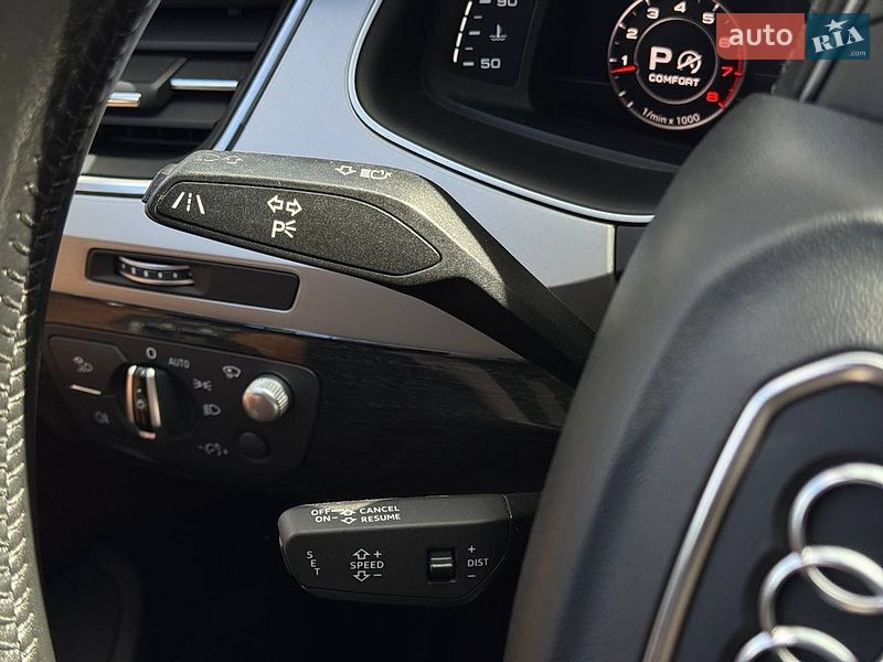 Внедорожник / Кроссовер Audi Q7 2016 в Ровно