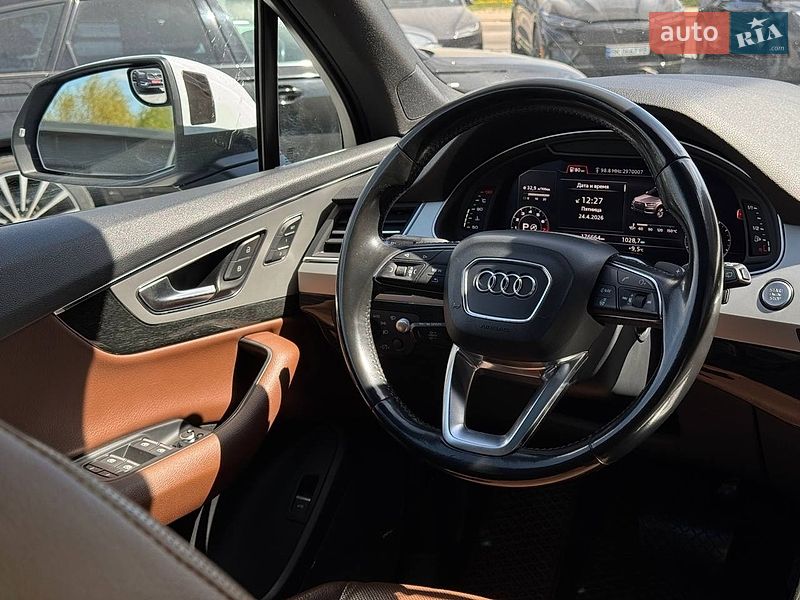 Внедорожник / Кроссовер Audi Q7 2016 в Ровно