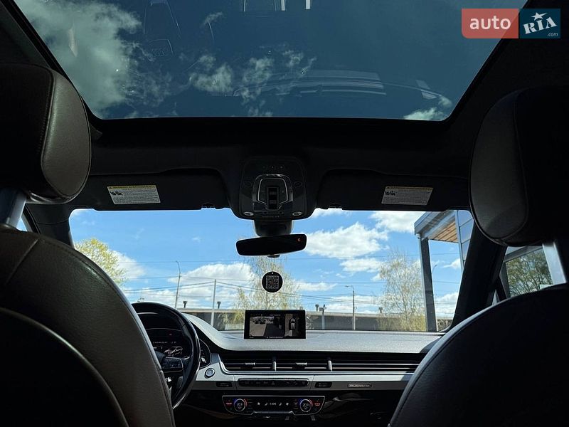 Внедорожник / Кроссовер Audi Q7 2016 в Ровно