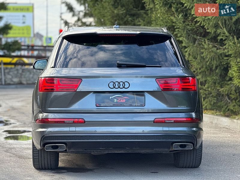 Внедорожник / Кроссовер Audi Q7 2016 в Тернополе