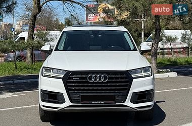 Внедорожник / Кроссовер Audi Q7 2017 в Одессе