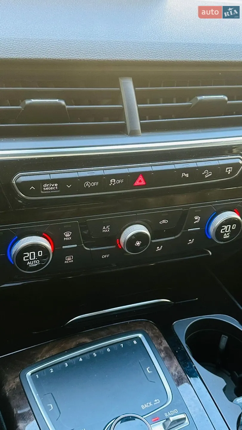 2017 Audi Q7 - мініатюра 16
