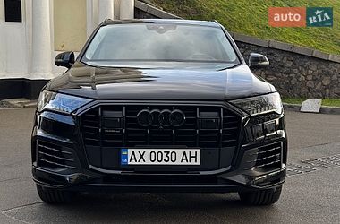 Внедорожник / Кроссовер Audi Q7 2022 в Киеве
