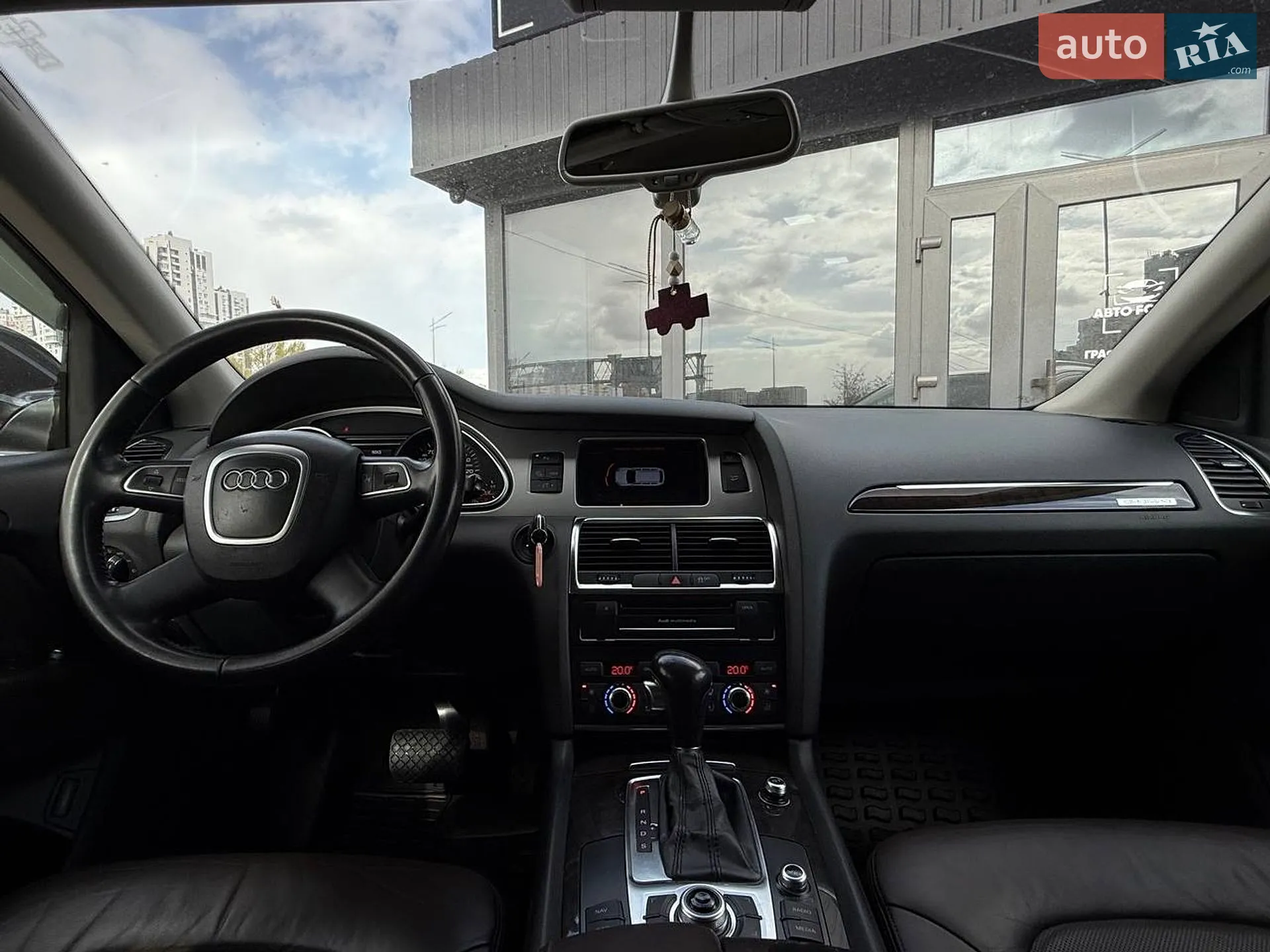 2011 Audi Q7 - мініатюра 15
