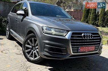 Внедорожник / Кроссовер Audi Q7 2017 в Стрые