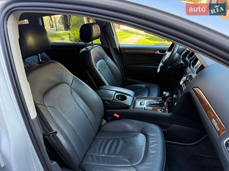 Внедорожник / Кроссовер Audi Q7 2012 в Львове