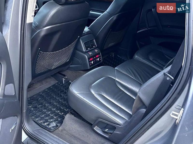 Внедорожник / Кроссовер Audi Q7 2011 в Ивано-Франковске