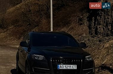 Позашляховик / Кросовер Audi Q7 2011 в Рахові