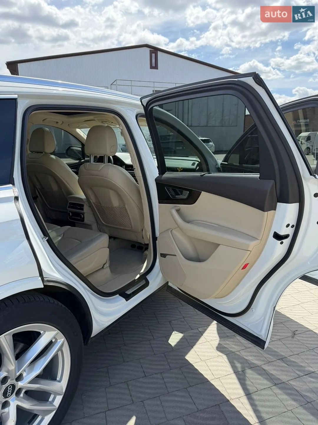 2017 Audi Q7 - мініатюра 42