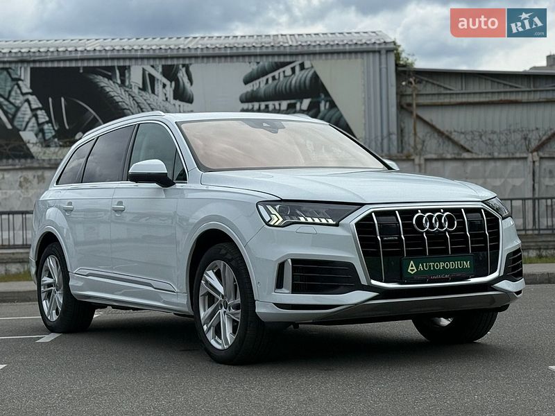 Внедорожник / Кроссовер Audi Q7 2022 в Киеве