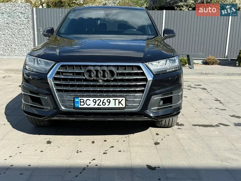 Audi Q7 2016 VIN WA1LAAF76HD036522 фото оголошення 3 з 73