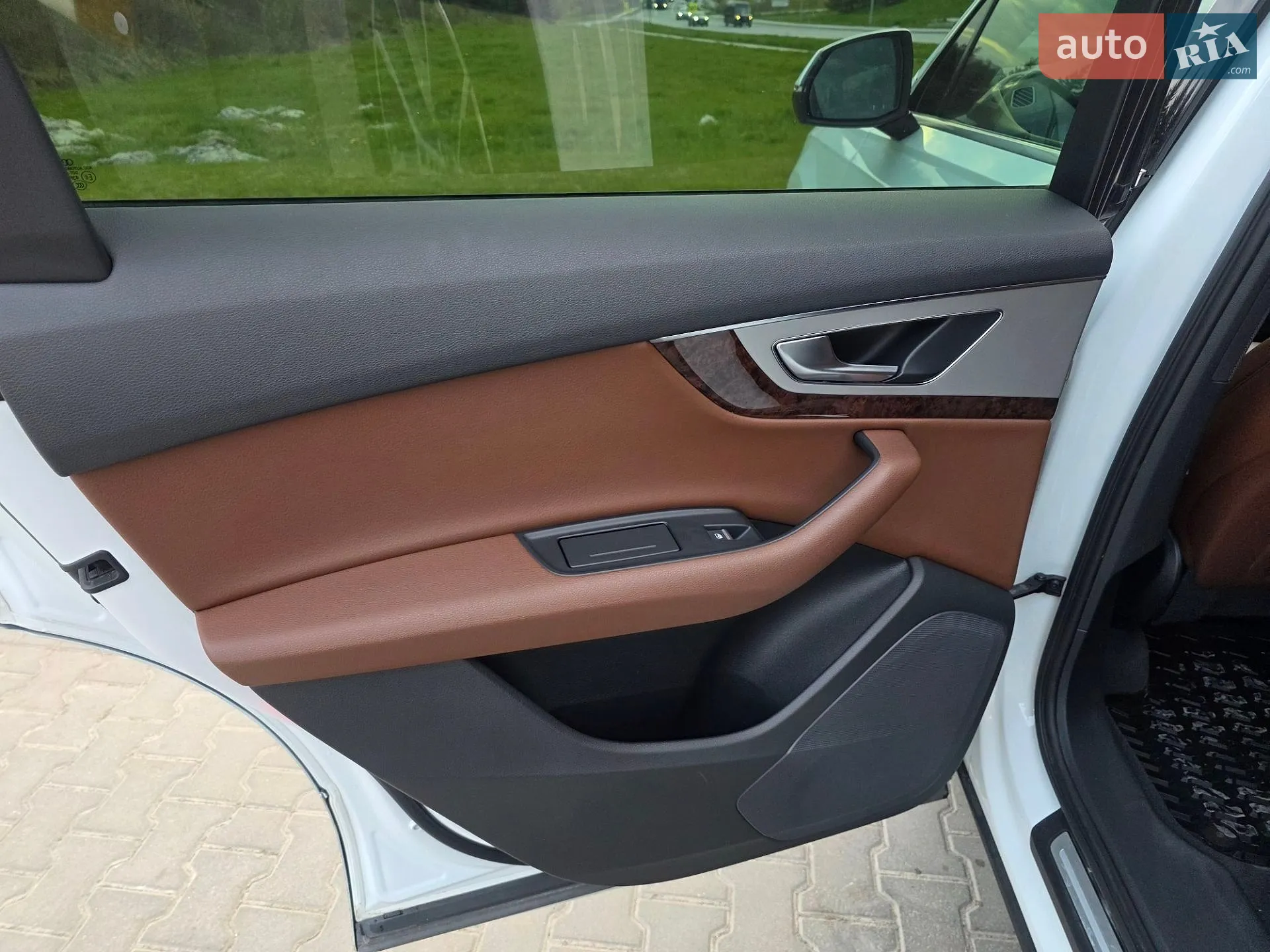 2016 Audi Q7 - мініатюра 28