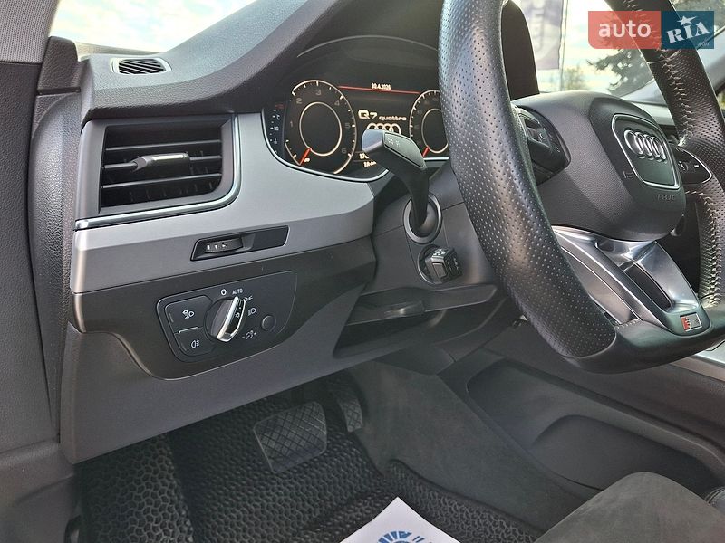 Внедорожник / Кроссовер Audi Q7 2016 в Львове