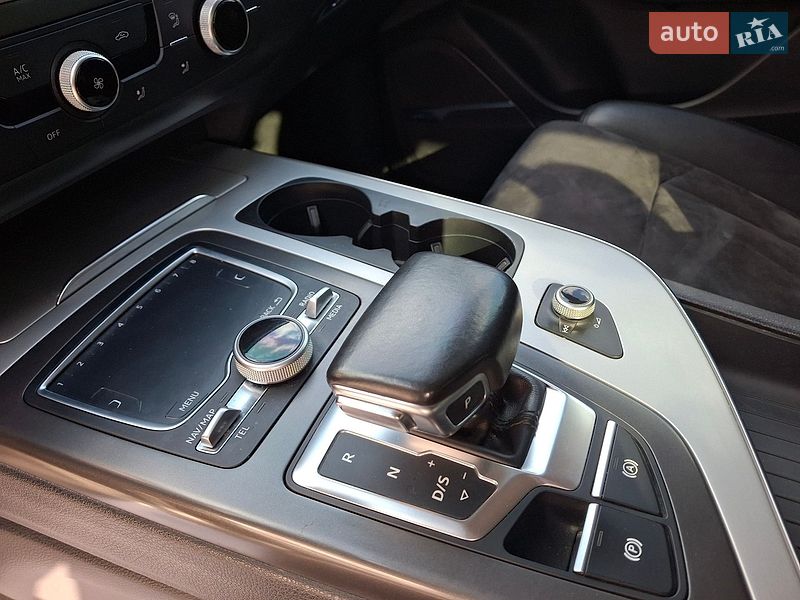 Внедорожник / Кроссовер Audi Q7 2016 в Львове