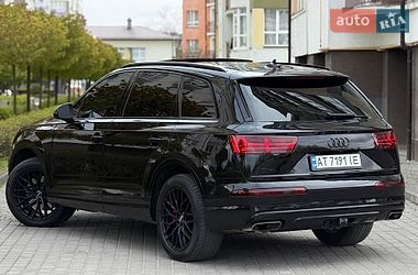 Внедорожник / Кроссовер Audi Q7 2018 в Ивано-Франковске