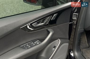 Внедорожник / Кроссовер Audi Q7 2018 в Ивано-Франковске