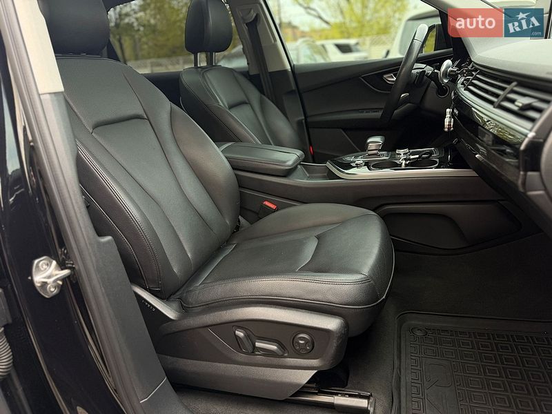 Внедорожник / Кроссовер Audi Q7 2018 в Ивано-Франковске