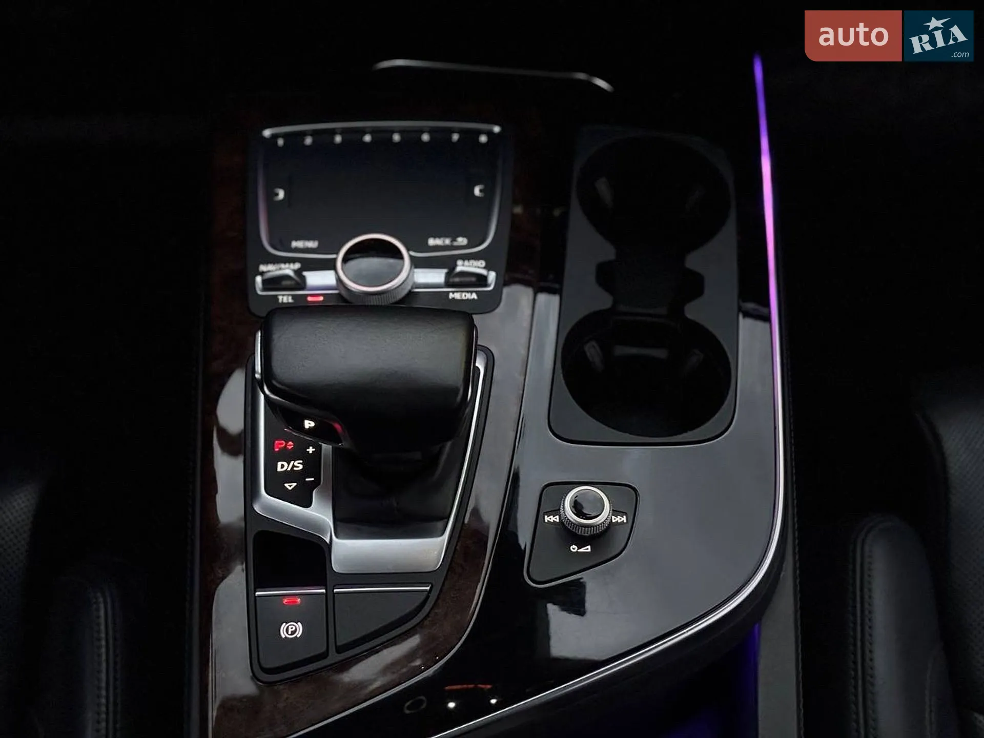 2017 Audi Q7 - мініатюра 19