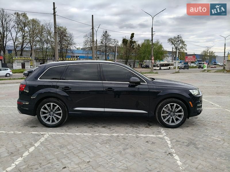 Внедорожник / Кроссовер Audi Q7 2016 в Белой Церкви