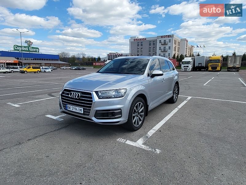 Внедорожник / Кроссовер Audi Q7 2016 в Львове