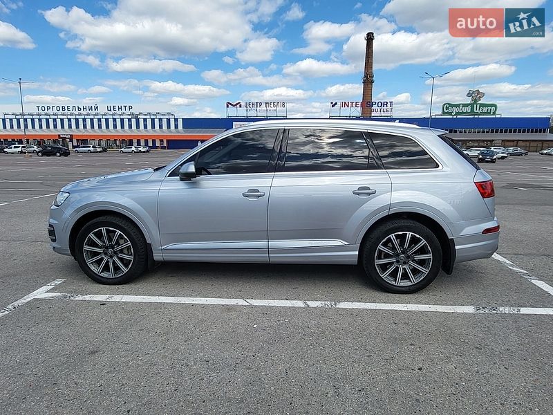 Внедорожник / Кроссовер Audi Q7 2016 в Львове