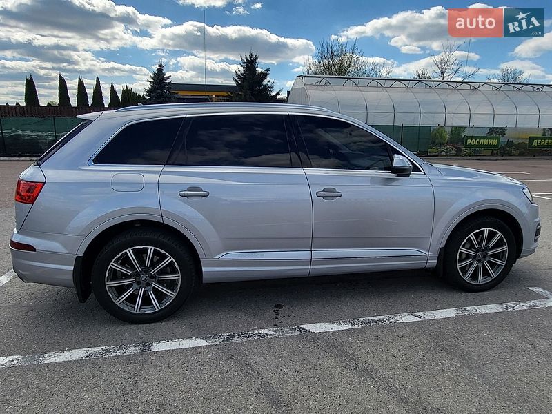 Внедорожник / Кроссовер Audi Q7 2016 в Львове