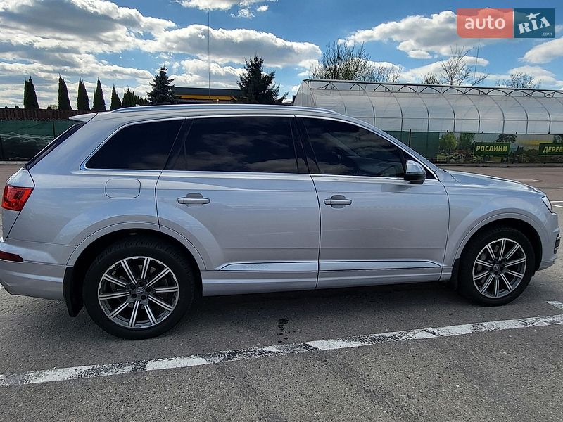 Внедорожник / Кроссовер Audi Q7 2016 в Львове