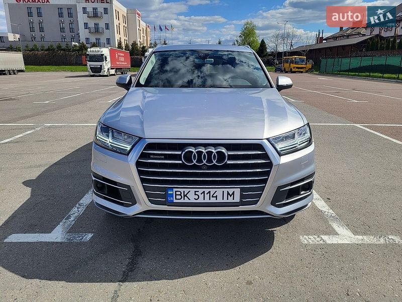 Внедорожник / Кроссовер Audi Q7 2016 в Львове