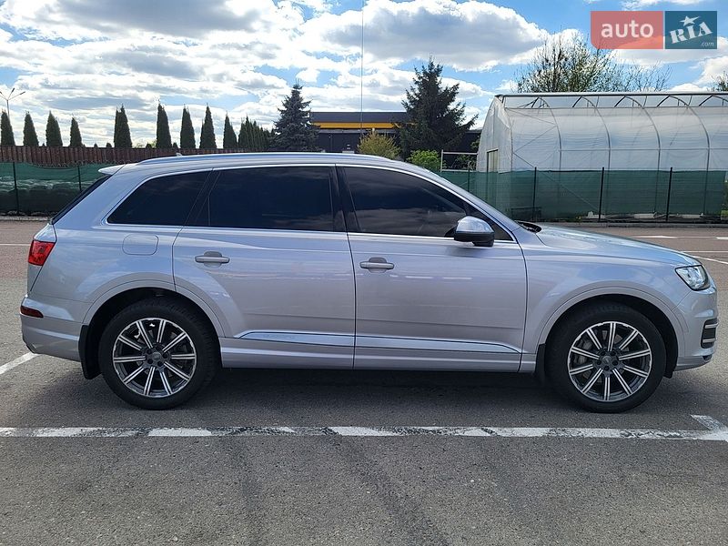 Внедорожник / Кроссовер Audi Q7 2016 в Львове