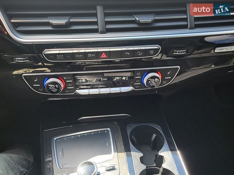 Внедорожник / Кроссовер Audi Q7 2016 в Львове