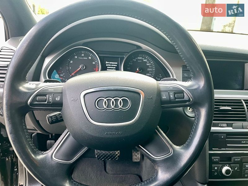 Позашляховик / Кросовер Audi Q7 2014 в Вінниці