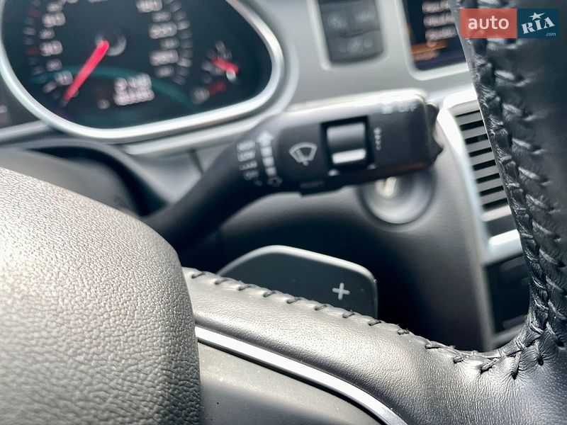Позашляховик / Кросовер Audi Q7 2014 в Вінниці