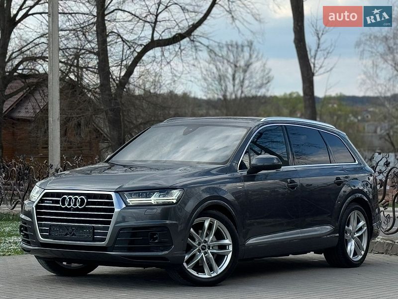 Внедорожник / Кроссовер Audi Q7 2017 в Дрогобыче