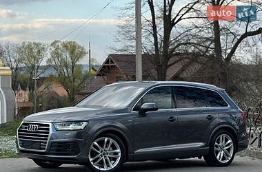 Внедорожник / Кроссовер Audi Q7 2017 в Дрогобыче