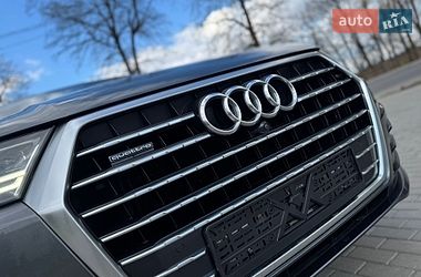 Внедорожник / Кроссовер Audi Q7 2017 в Дрогобыче