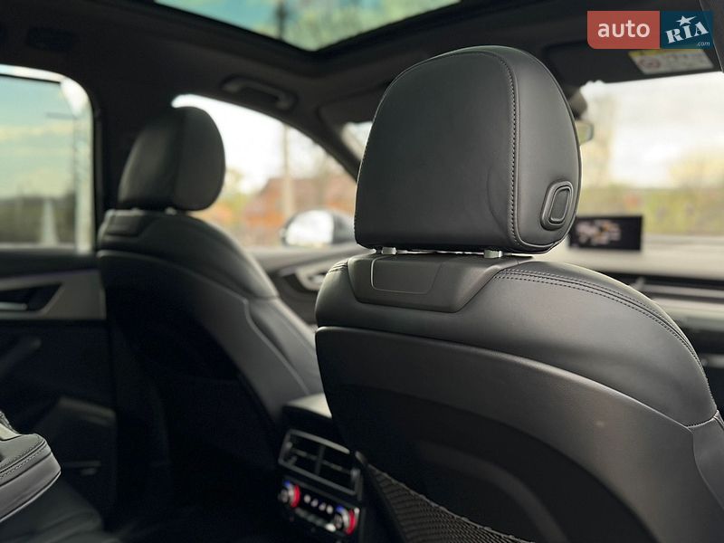 Внедорожник / Кроссовер Audi Q7 2017 в Дрогобыче