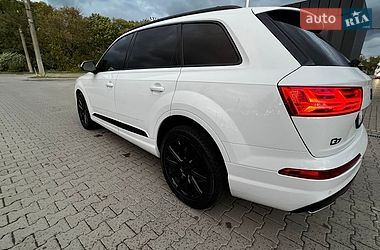 Внедорожник / Кроссовер Audi Q7 2017 в Львове