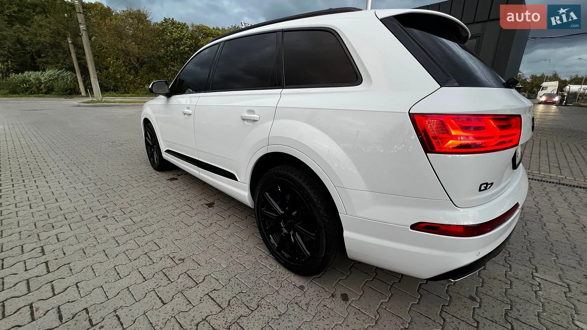 2017 Audi Q7 - мініатюра 14