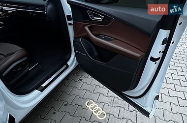 Внедорожник / Кроссовер Audi Q7 2017 в Львове