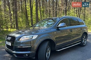 Позашляховик / Кросовер Audi Q7 2008 в Луцьку