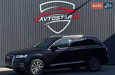 Внедорожник / Кроссовер Audi Q7 2017 в Мукачево