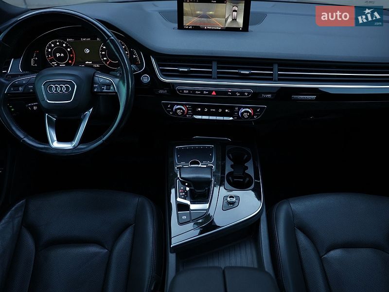 Внедорожник / Кроссовер Audi Q7 2016 в Сарнах