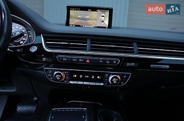 Внедорожник / Кроссовер Audi Q7 2016 в Сарнах