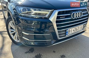 Внедорожник / Кроссовер Audi Q7 2017 в Кропивницком